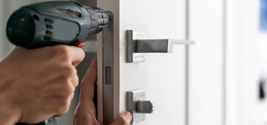 Locksmith For Lock Replacement Near Me in Chula Vista, CA