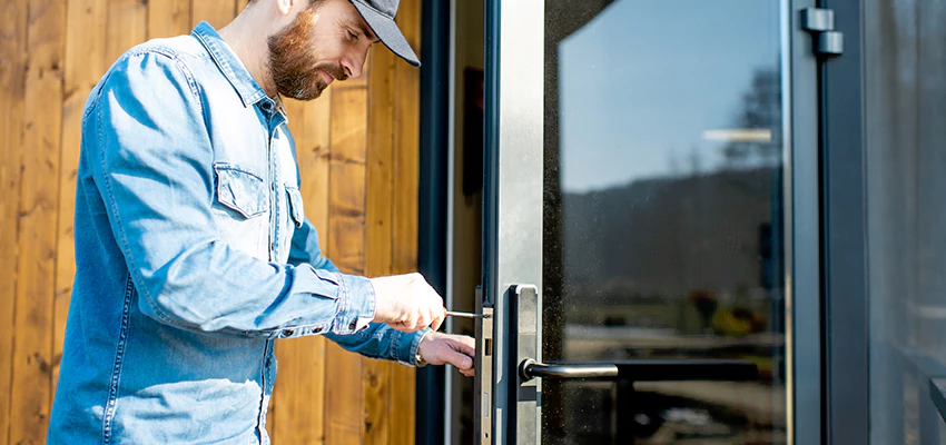 Frameless Glass Storefront Door Locks Replacement in Chula Vista, CA